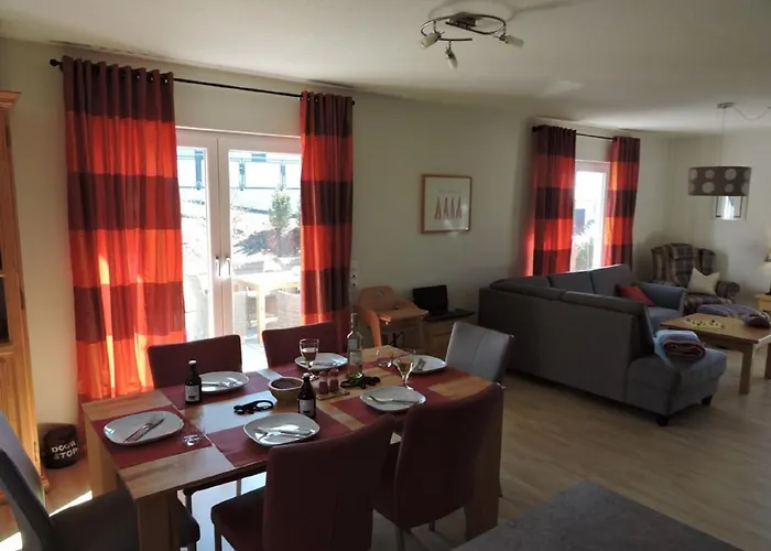 - Haus Semesterbostad